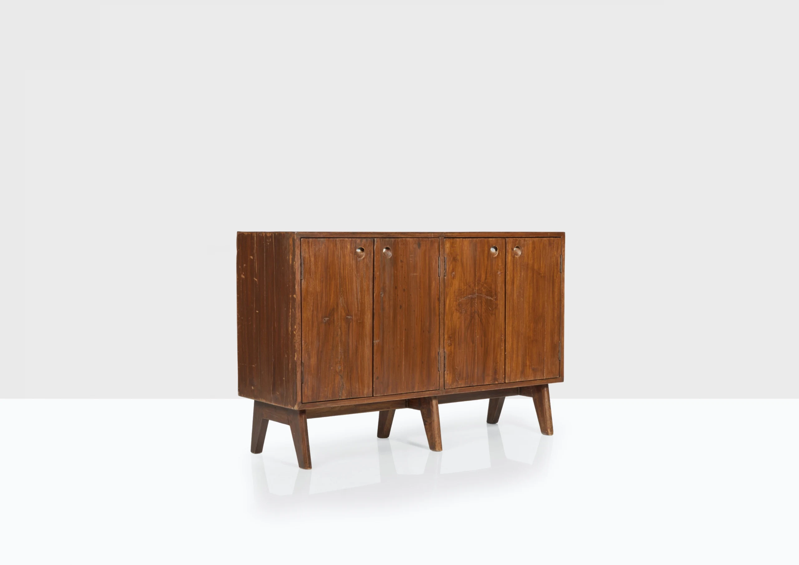 Pierre Jeanneret, Low cupboard