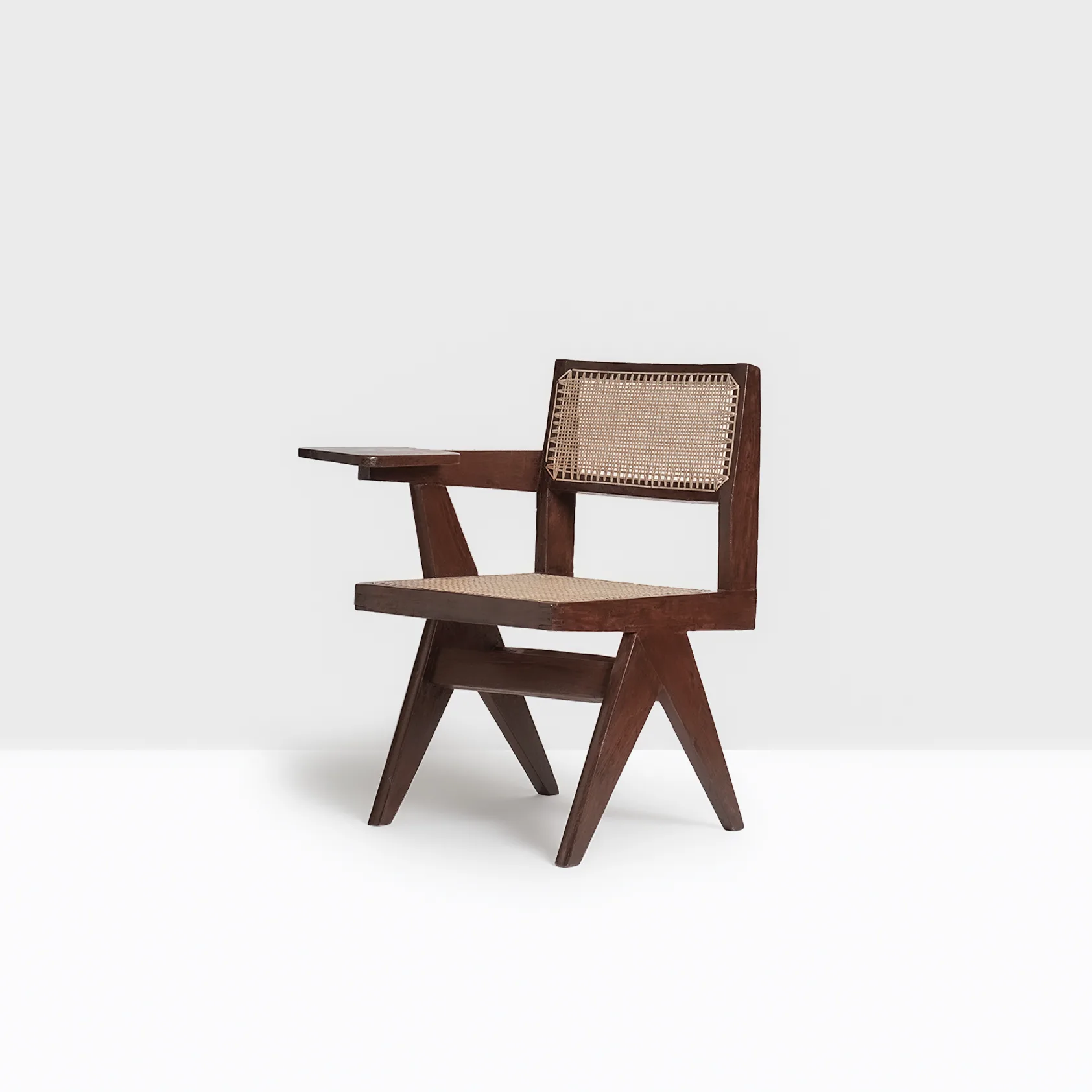 Pierre Jeanneret, Writing chair E