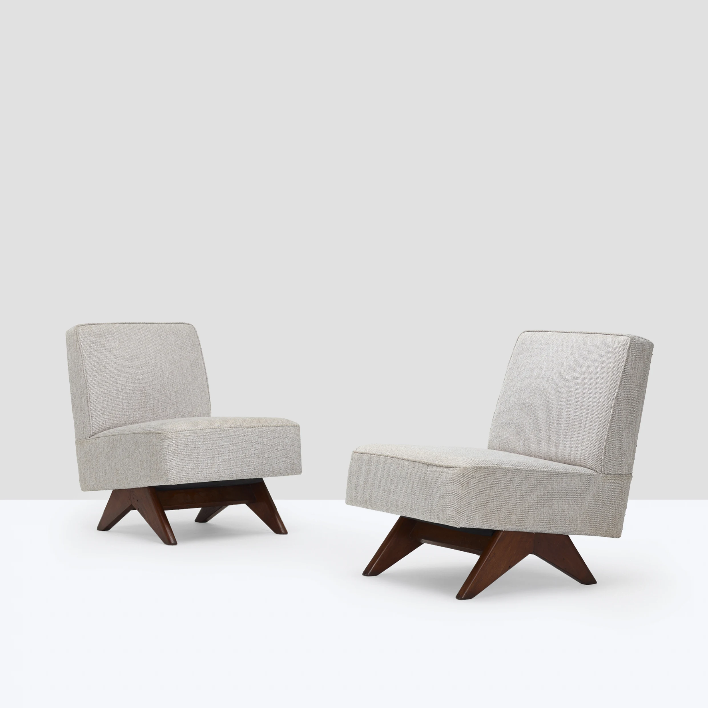 Pierre Jeanneret, Upholstered chair