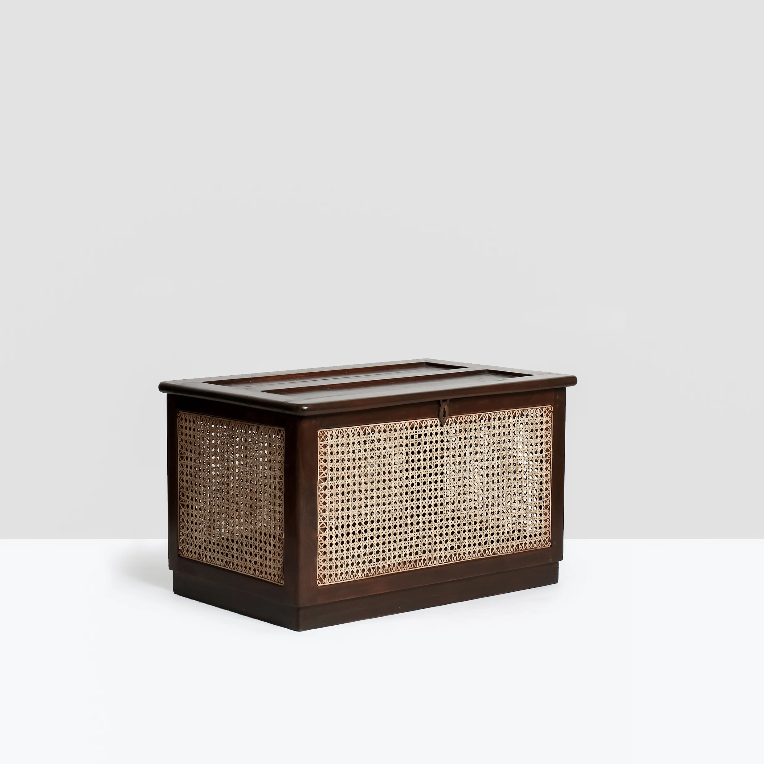 Pierre Jeanneret, Linen basket (1/2)