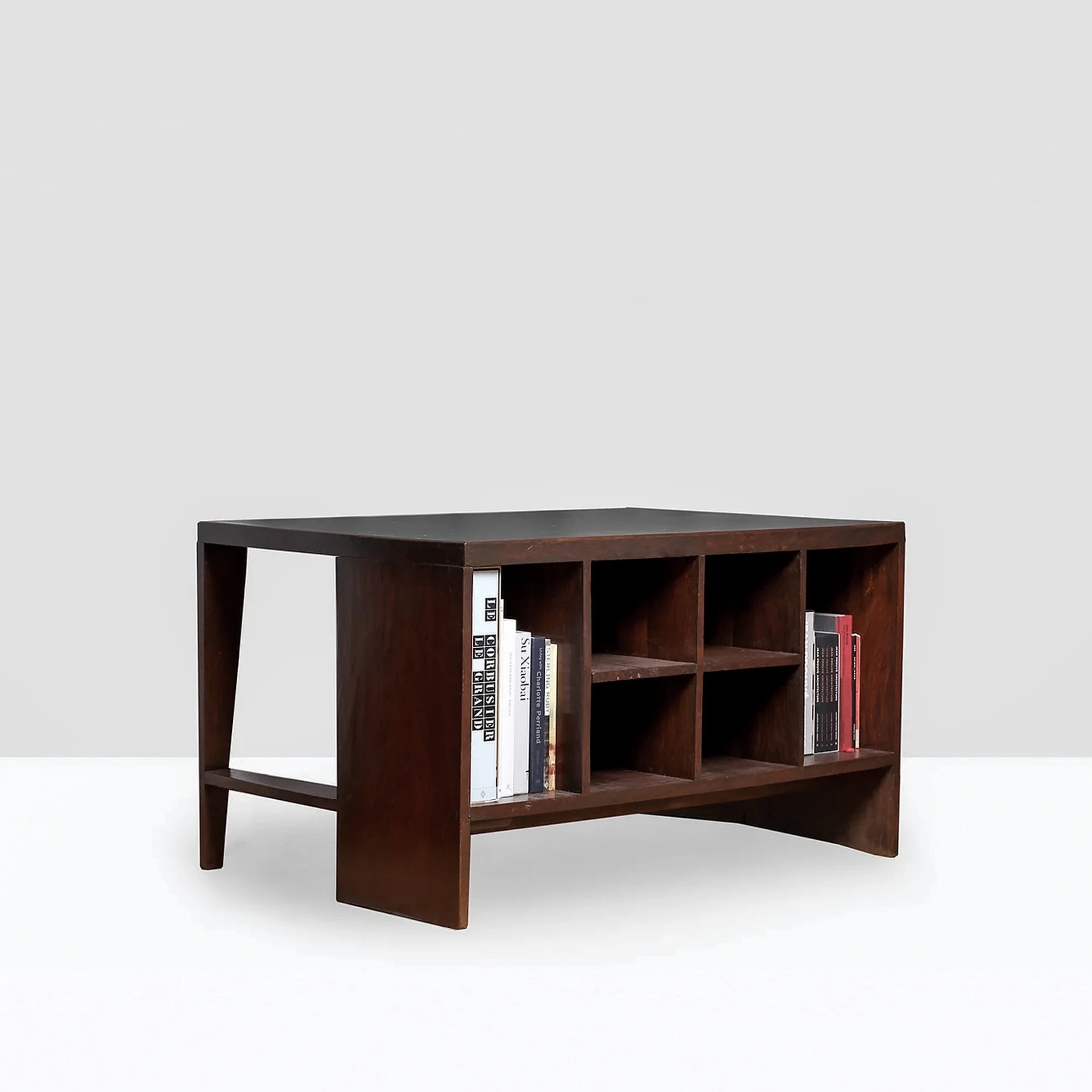 Pierre Jeanneret, Clerk desk